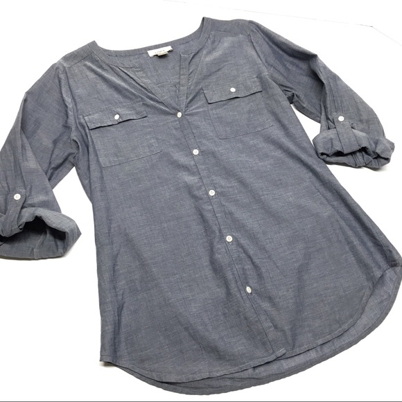 LOFT Tops - €• LOFT Chambray Button Down 3/4 sleeve blouse O16